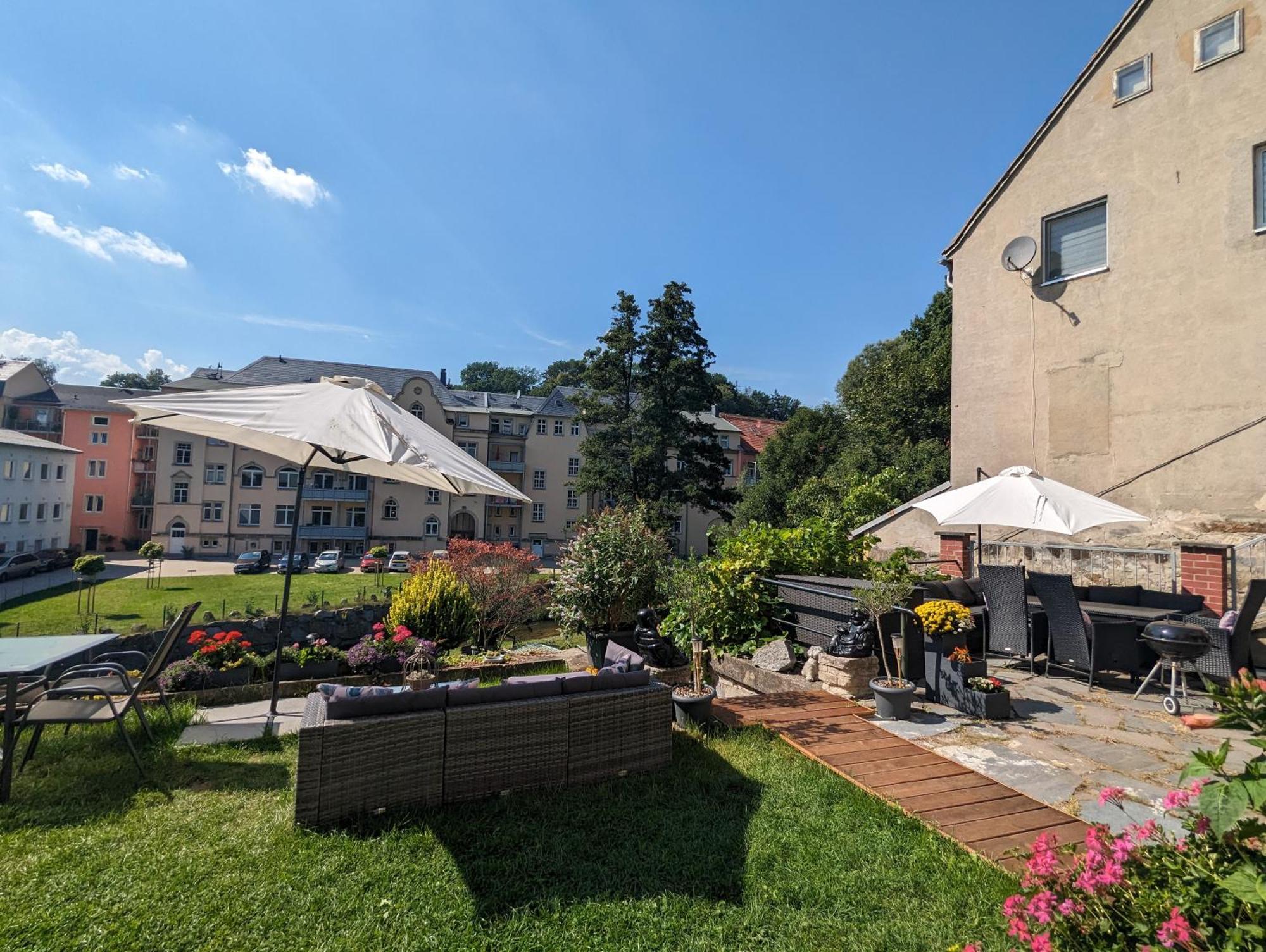 Hw4B - Urlaubsmagie - Zentral Mit Gemeinschaftsgarten, -Pool, -Sauna & Whirlpool Sebnitz Exterior foto
