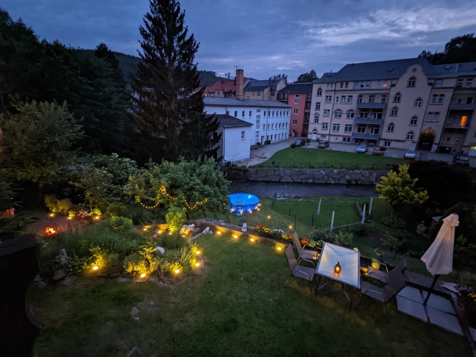 Hw4B - Urlaubsmagie - Zentral Mit Gemeinschaftsgarten, -Pool, -Sauna & Whirlpool Sebnitz Exterior foto
