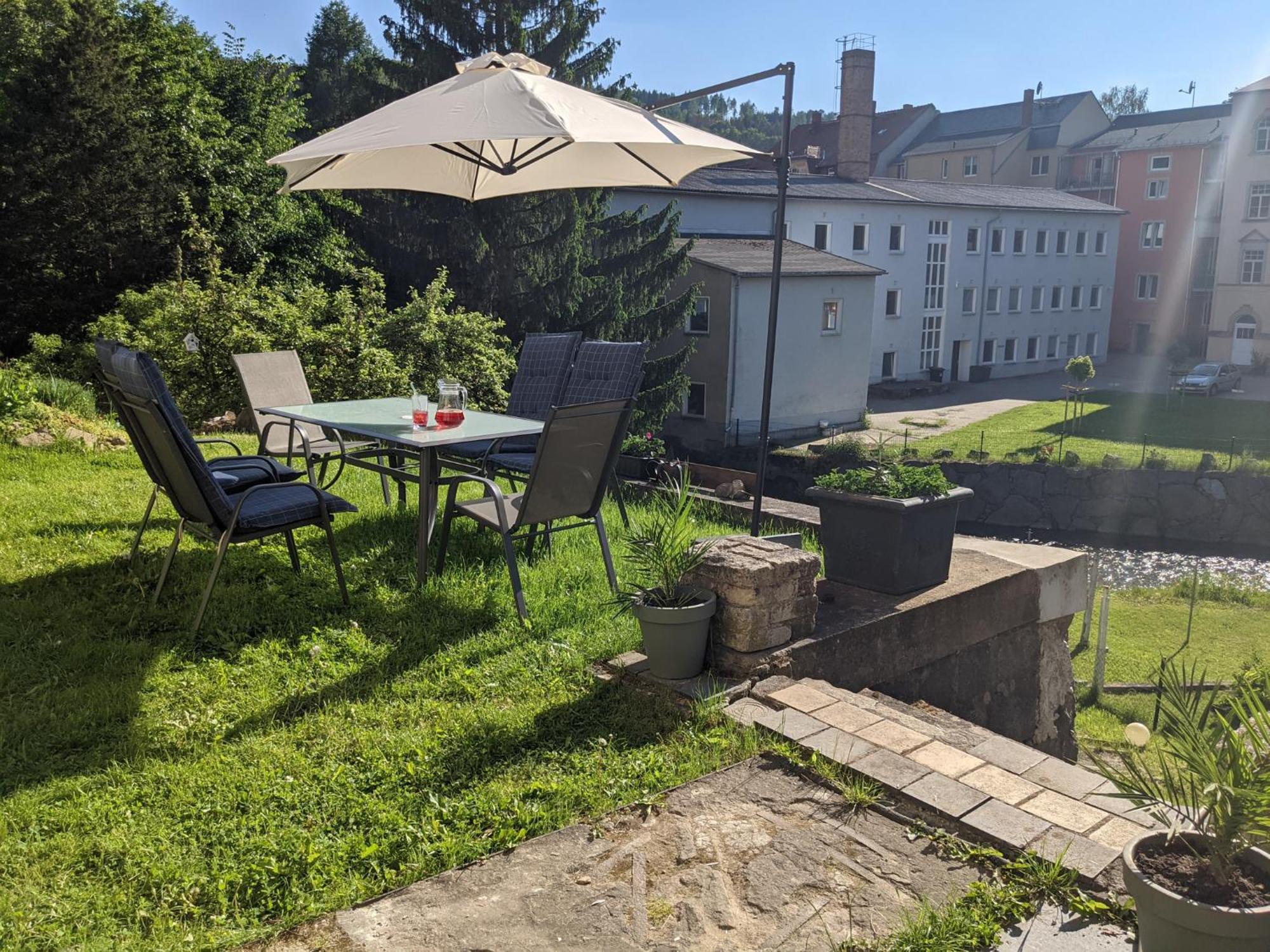 Hw4B - Urlaubsmagie - Zentral Mit Gemeinschaftsgarten, -Pool, -Sauna & Whirlpool Sebnitz Exterior foto