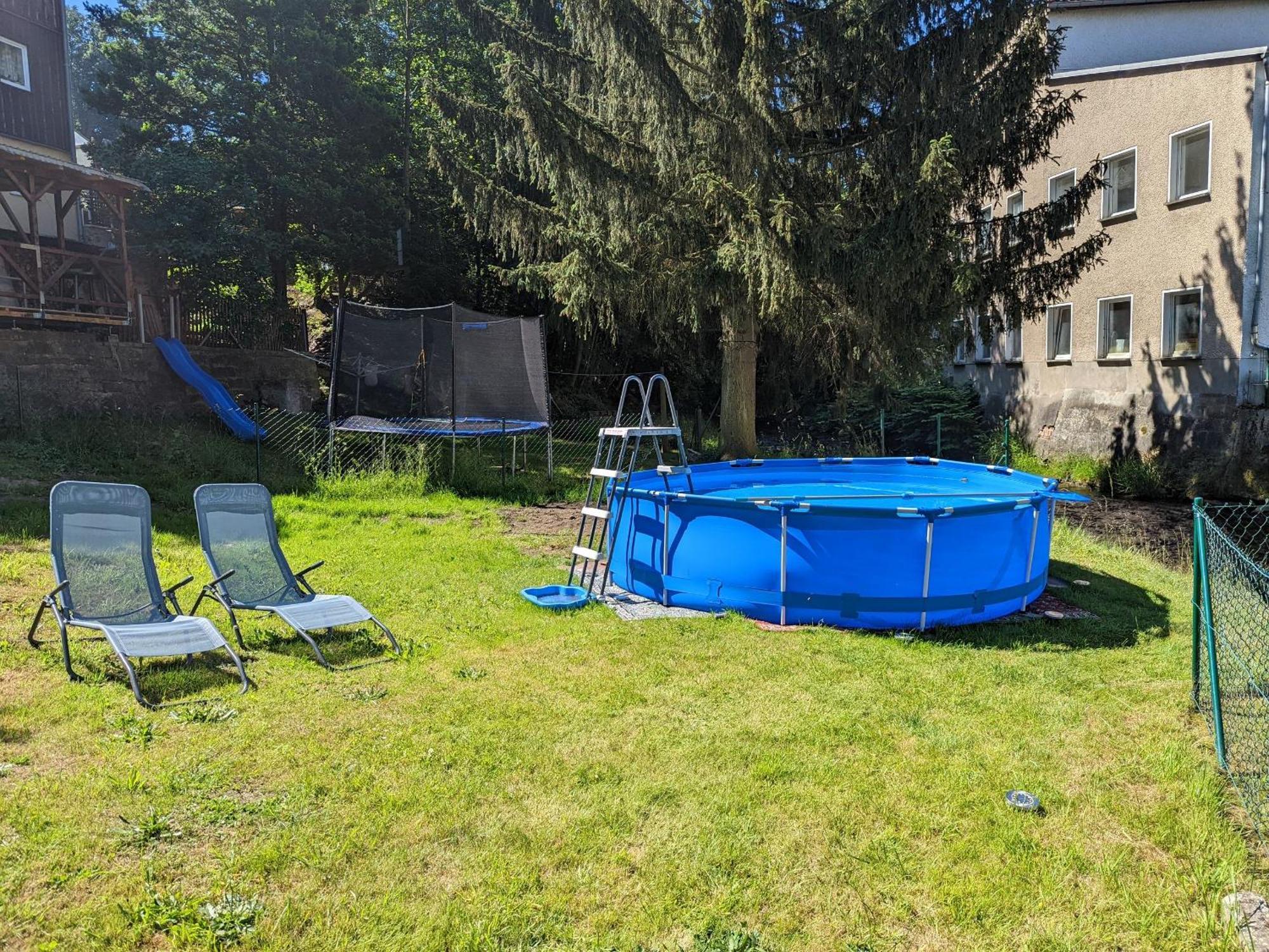 Hw4B - Urlaubsmagie - Zentral Mit Gemeinschaftsgarten, -Pool, -Sauna & Whirlpool Sebnitz Exterior foto